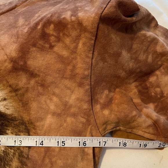 The Mountain Tan Brown Lion Face T-Shirt Men's Size Small - Picture 8 of 9